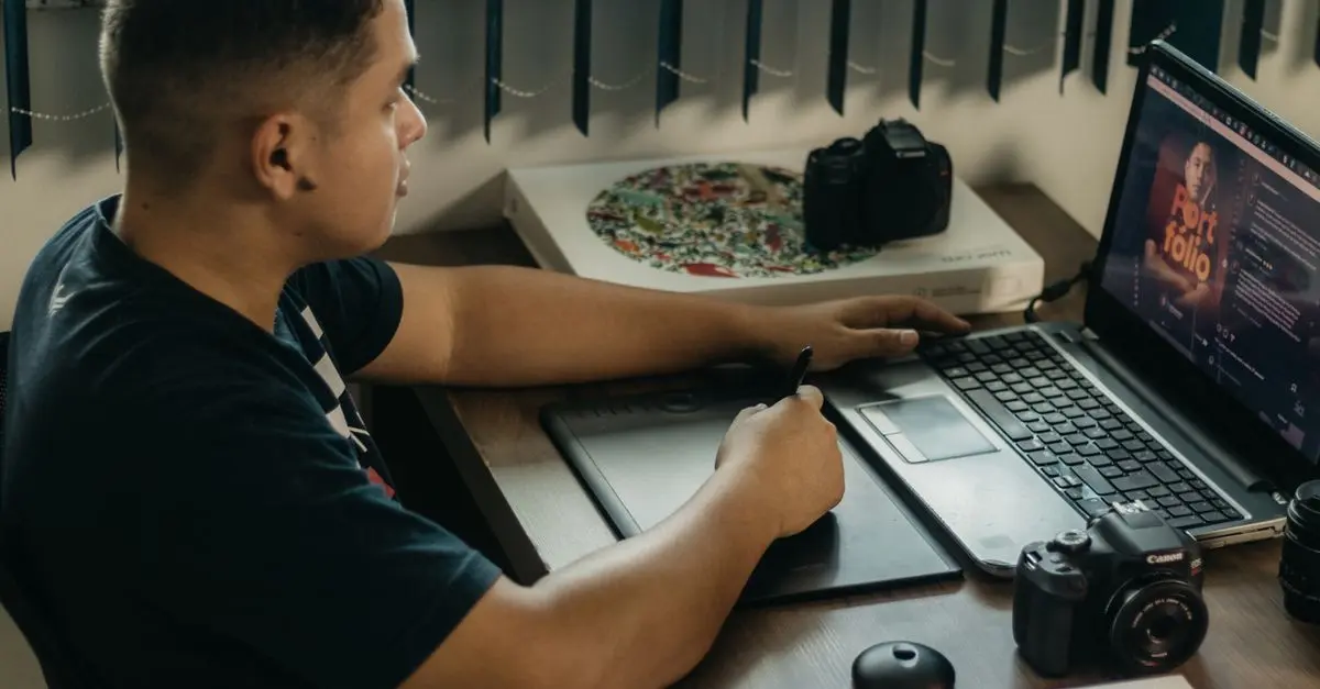 How to Build a Developer Portfolio That Attracts Employers