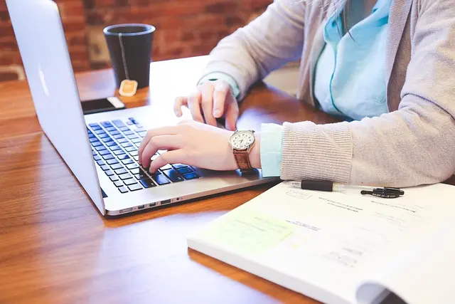 How to Choose the Right Coding Bootcamp for Your Developer Career