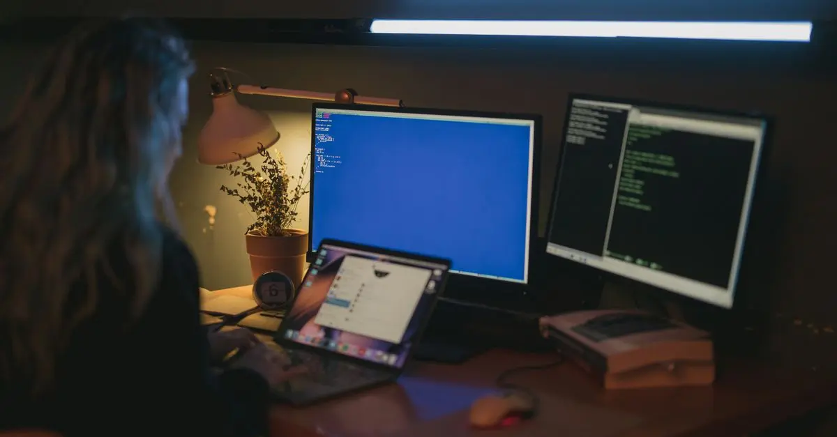 10 Essential Skills You Need to Succeed as a Developer