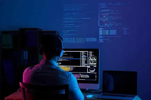 How to Build a Strong Developer Mindset for Success